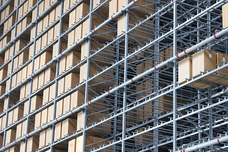 智能倉儲系統，自動出入庫