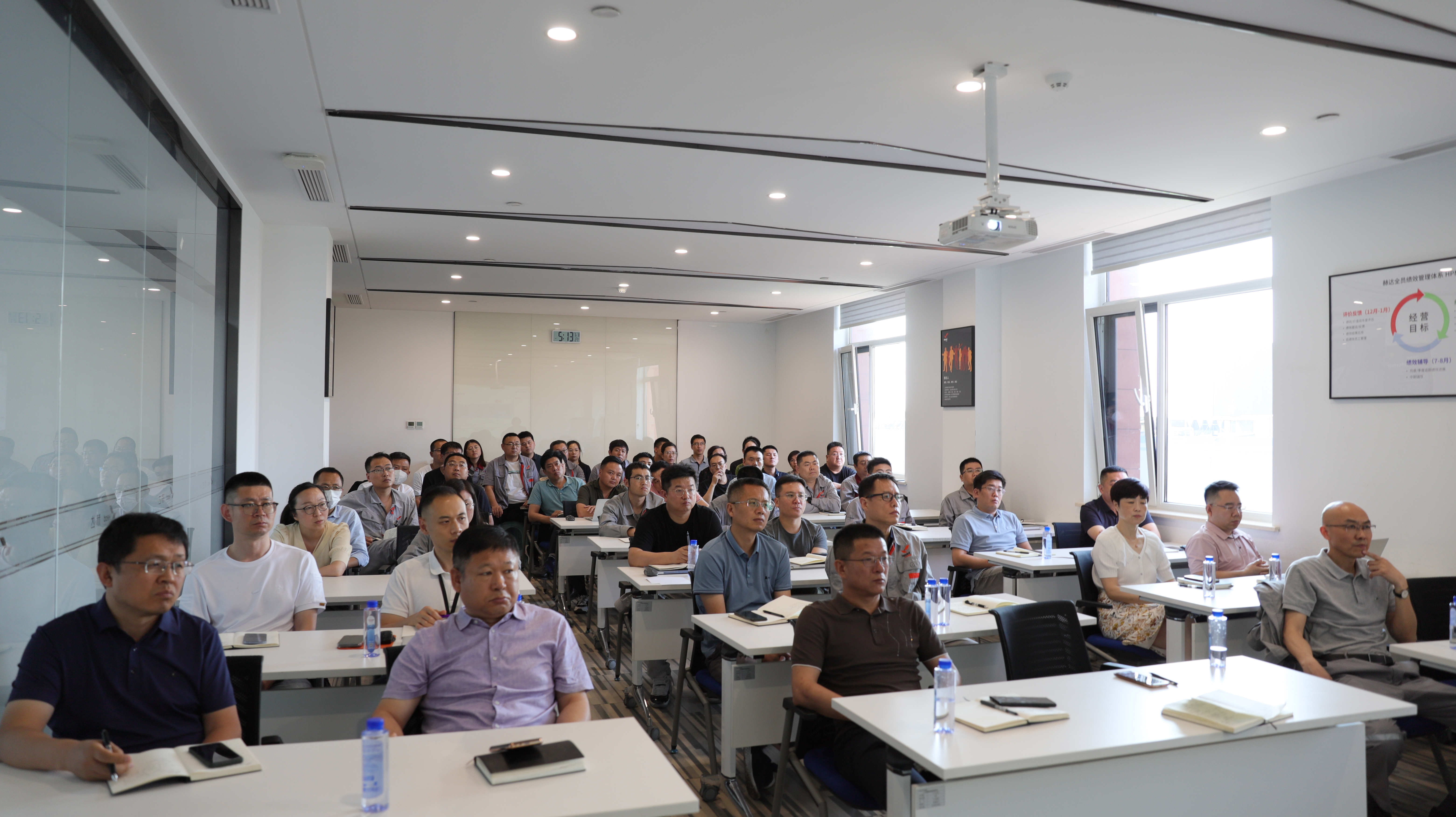 安全在我心，安全在我行！赫達集團安全生產月暨安全文化建設活動全面啟動！